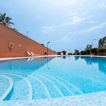 Comfortable 4-Bedroom Villa With Private Gardens Costa Adeje  Buitenkant foto
